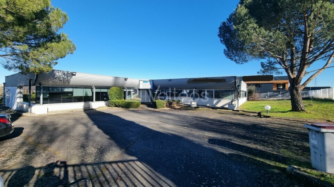 Photo 1 – vente locaux d'activités	MONDOUZIL (31850)