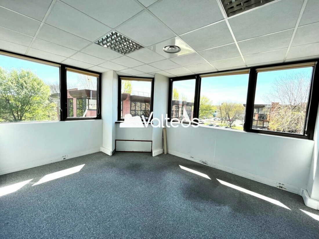 Photo 2 – location bureaux	LABEGE (31670)